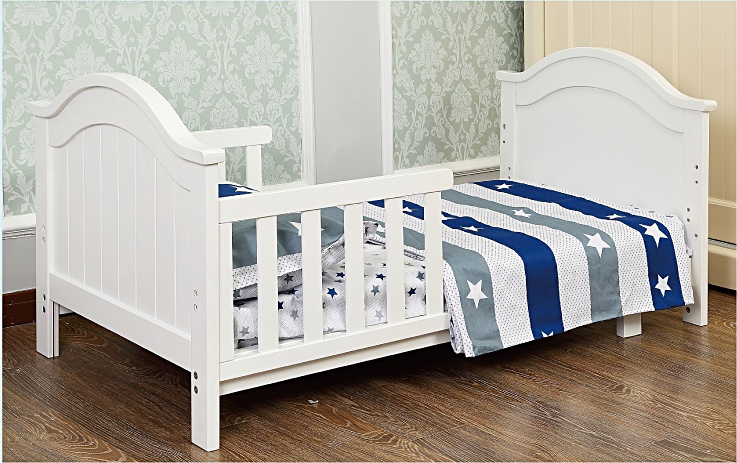 เตียงเด็ก ไม้สีขาว มีลิ้นชักเก็บของ ปรับเป็นโต๊ะได้ มีลิ้นชัก TP21048 (WD6A)