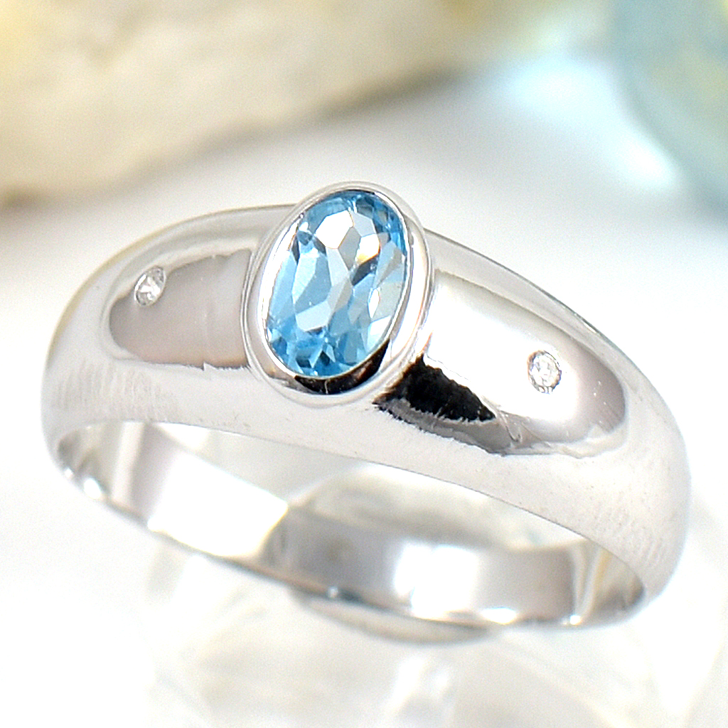 แหวนเงินแท้ราคาถูกชุบทองคำขาว สวิสบลูโทปาซแท้ 0.65 กะรัต เพชรCZ 0.02 กะรัต งานประณีตสวยงาม สั่งผลิตค่ะ