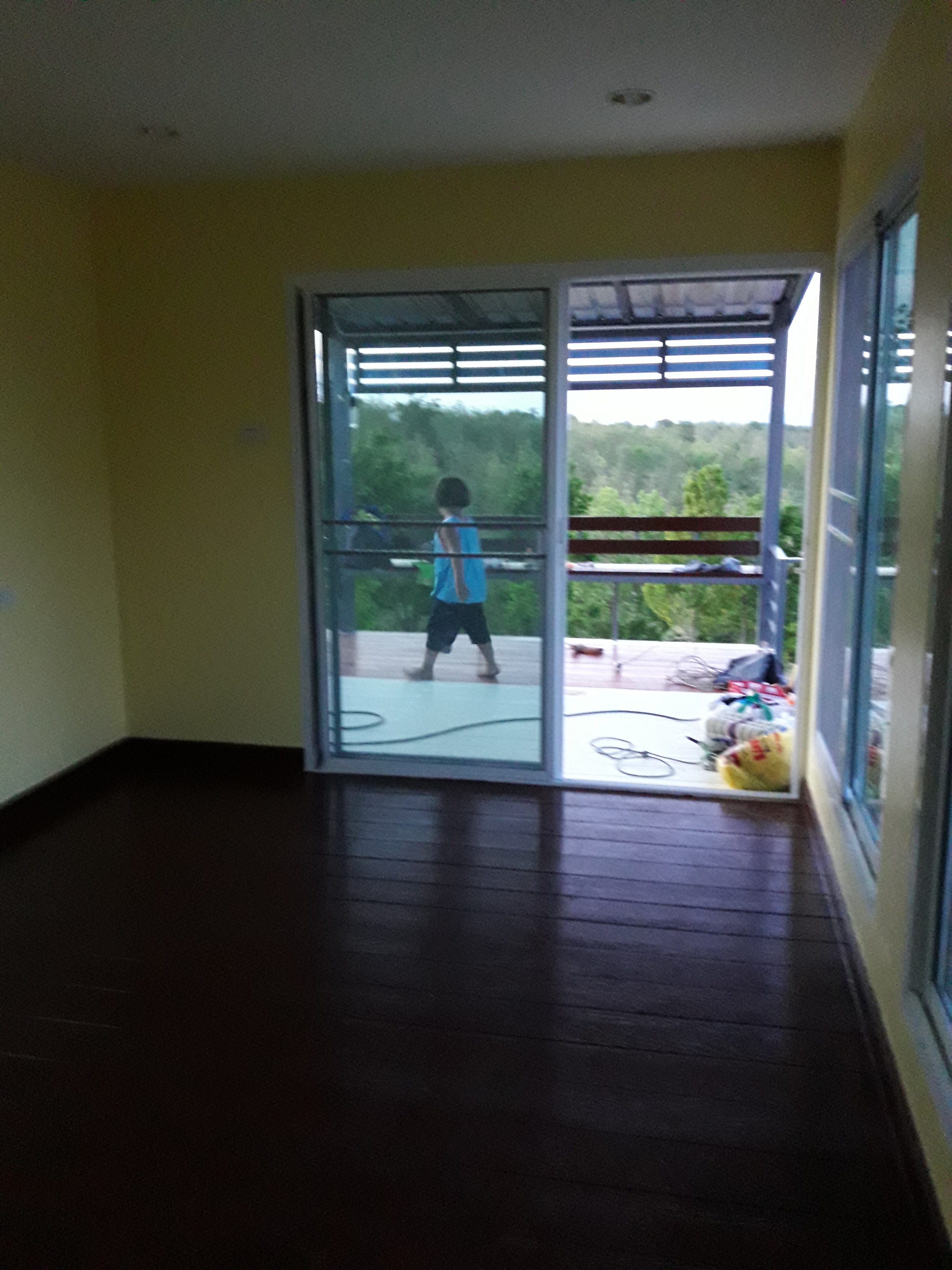 2นอน1นั่งเล่น รวมติดตั้งเทพื้น