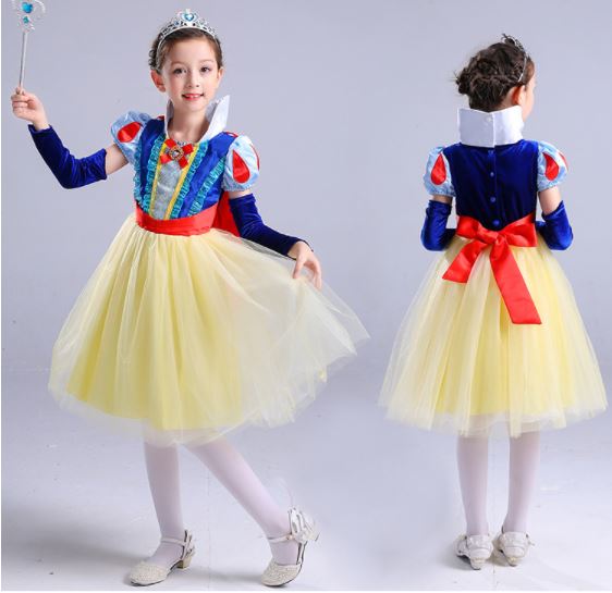 ชุดเด็ก : เดรสเจ้าหญิงสโนไวท์ ทรงยาวสีเหลืองอ่อน+ผ้าคลุมสีแดง