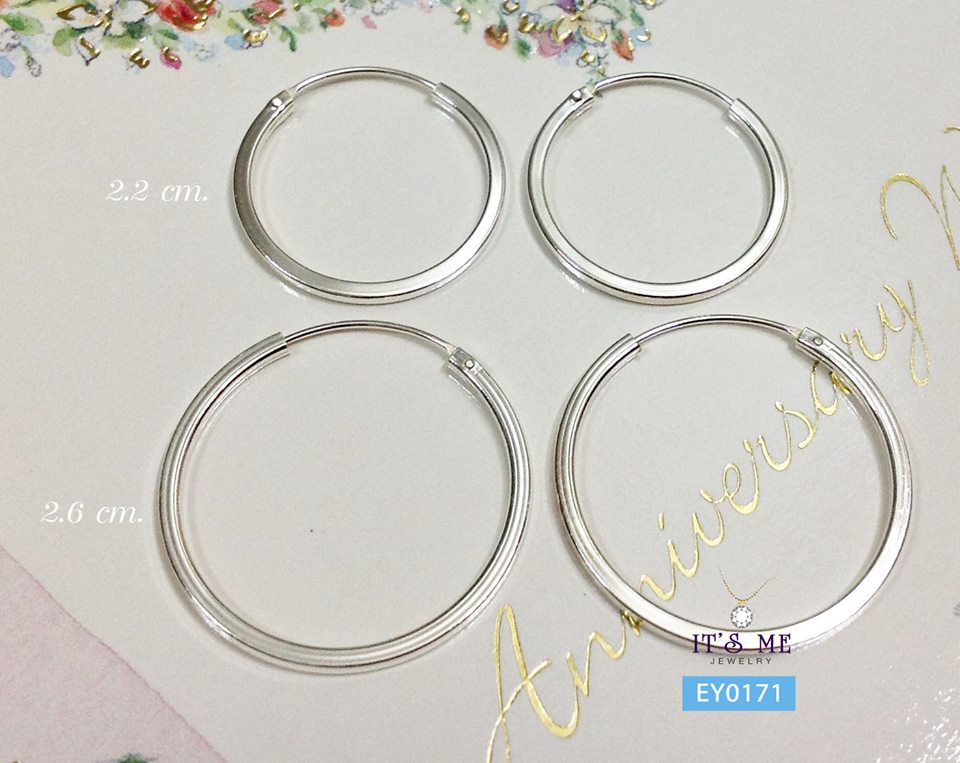ต่างหูเงินแท้92.5% แบบห่วงเกี่ยว-ทรงแบน ขนาด 2.2 cm.-2.6 cm. งานสวยๆ ค่ะ (เรือนเงินแท้)