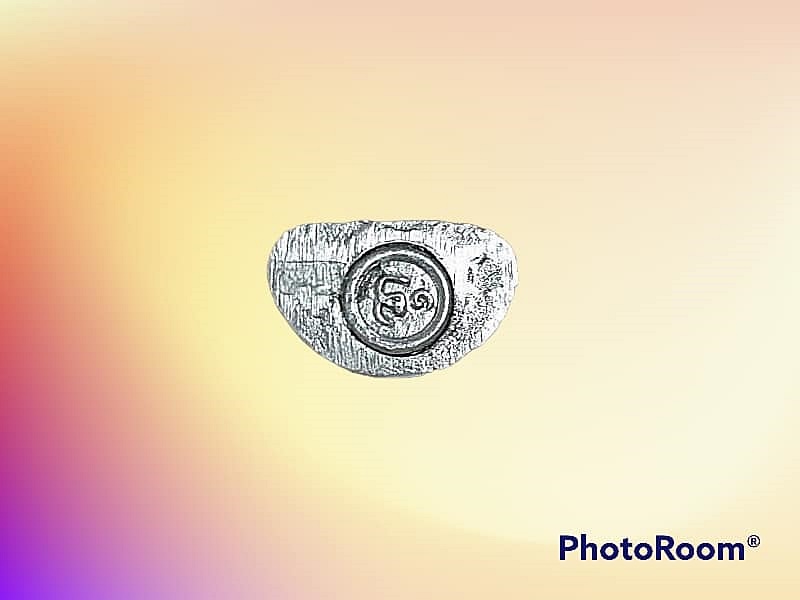 รูปเหมือนหล่อหลวงพ่อในกุฎิ วัดกุยบุรี จ.ประจวบคีรีขันธ์