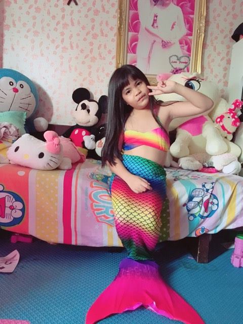 พร้อมส่ง ชุดว่ายน้ำ ชุดหางนางเงือก เซ็ต 4 ชิ้น หางปิด