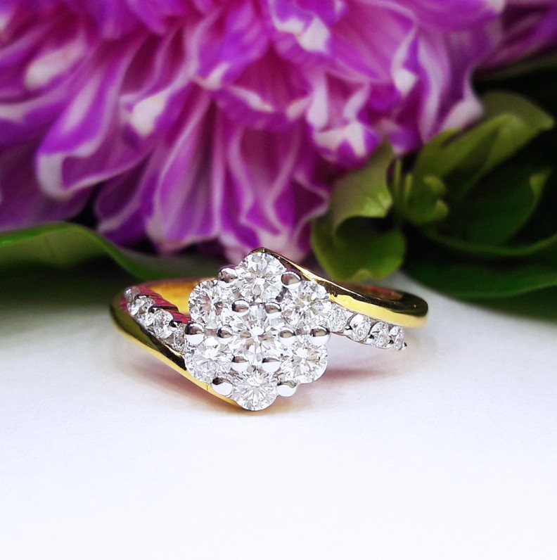 สั่งผลิตเพชรเบลเยี่ยมคัท แหวนแต่งงาน แหวนหมั้น ใส่เที่ยว ออกงาน แหวนทองคำ 18K เพชรแท้ 75 ตัง 4.89 กรัม น้ำ 98 ราคาถูกมาก มีใบรับประกันค่ะ