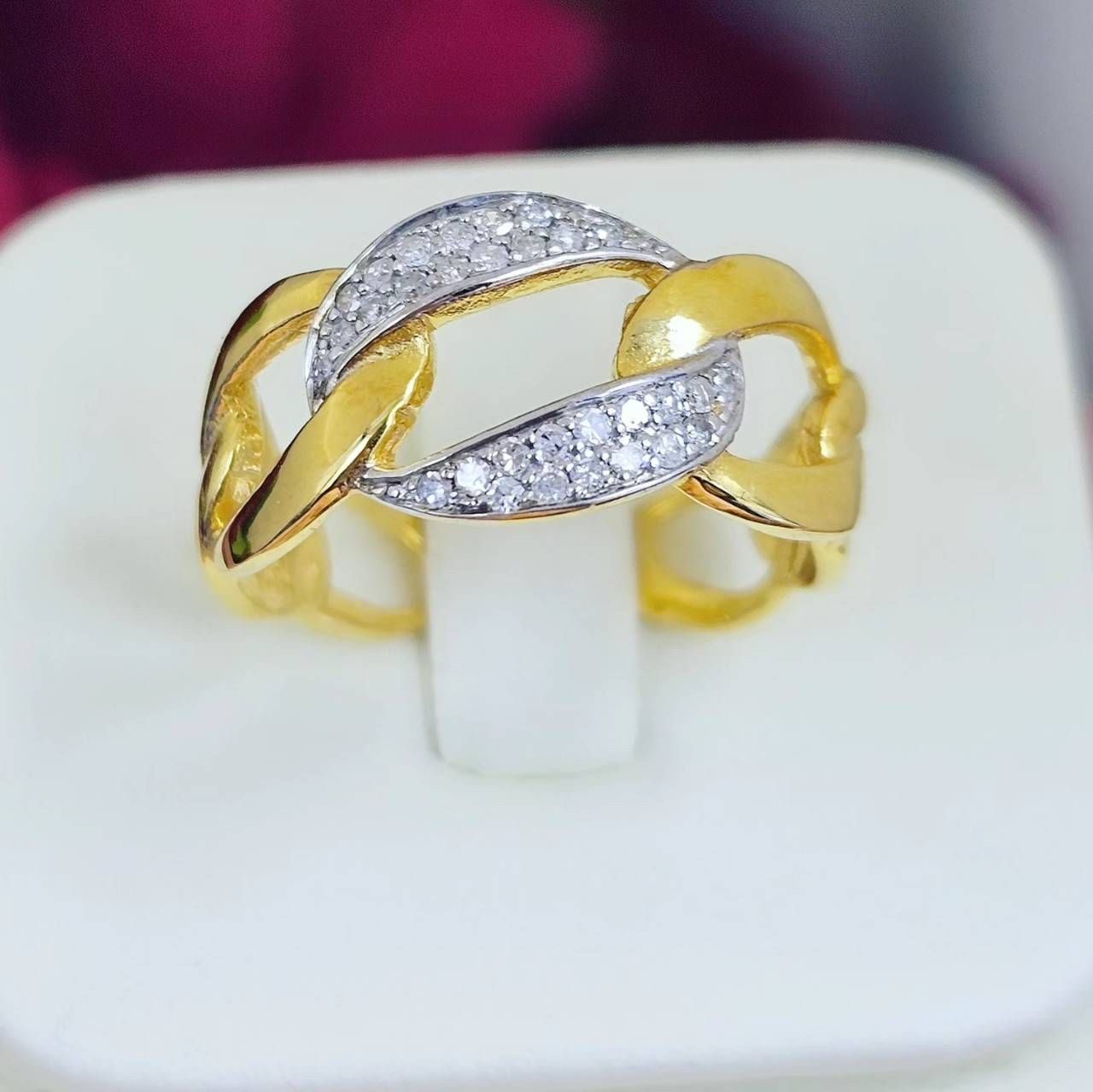 พร้อมส่งและสั่งผลิตแหวนเพชรแท้ลายเลส แหวนแต่งงาน แหวนหมั้น ใส่เที่ยว ออกงาน แหวนทองคำ 9K เพชรกุหลาบแท้ 0.16 กะรัต 30 เม็ด ราคาถูกมาก ส่งฟรี