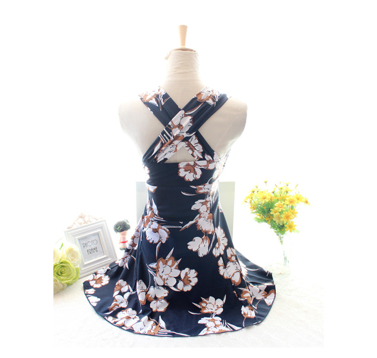 ชุดว่ายน้ำคนอ้วน 6xl สีน้ำเงินผ้าลายดอกไม้ รอบอก 42-48 เอว 36-42 สะโพก 42-50 นิ้ว ชุดยาว 33 นิ้วค่ะ สวย หรู สุดๆค่ะ