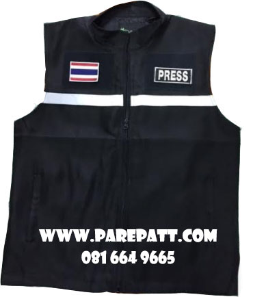 เสื้อกี๊กติดตีนตุ๊กแก