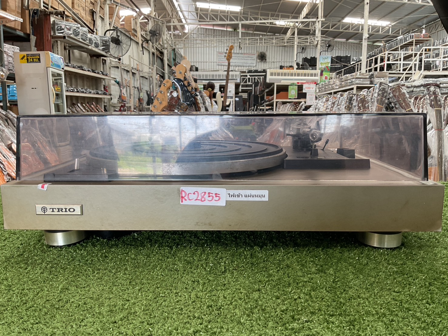 เครื่องเล่นแผ่นเสียง TRIO : KP-3100