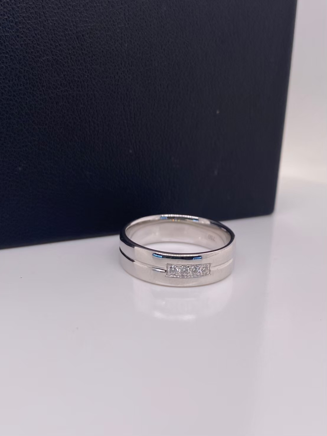 แหวนเพชรปลอกมีดGold 18K 7.69g D 4/0.07 ct