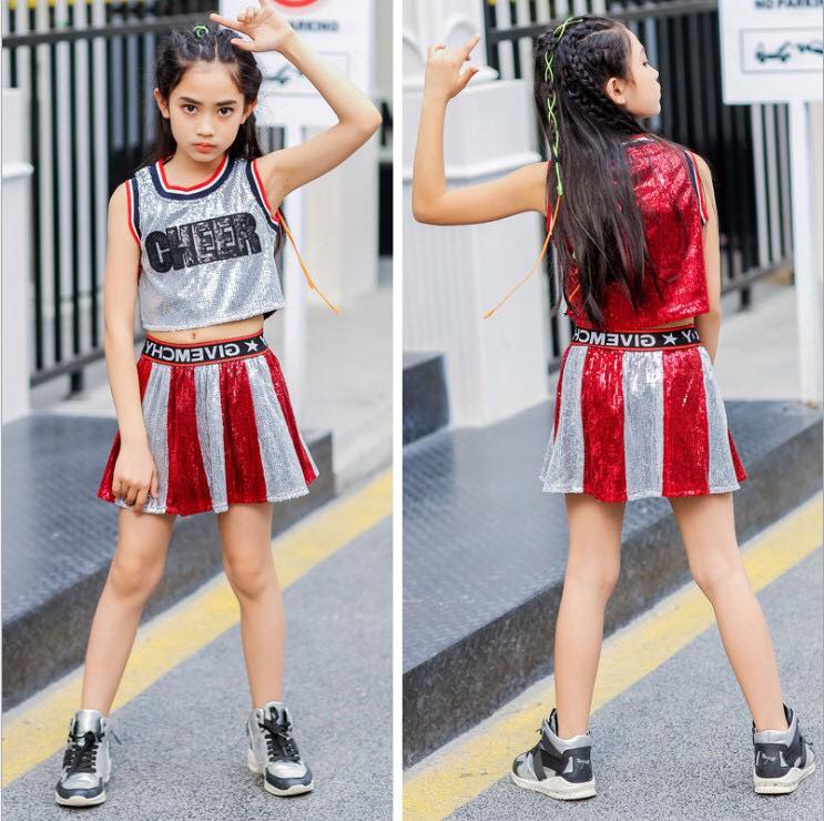 ชุดเต้น ฮิปฮอป ผู้ชาย ขาสั้น Cheer สีเลือดหมู