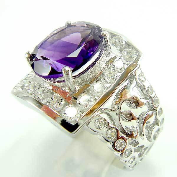 แหวนเงินแท้ราคาถูกชุบทองคำขาว แอมิทิสต์แท้ 3.55 กะรัต เพชรCZ 0.78 กะรัต งานประณีตสวยงาม สั่งผลิตค่ะ