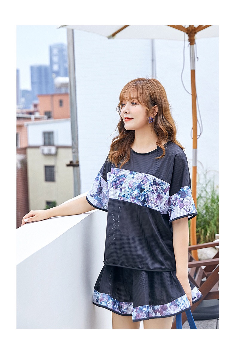 ชุดว่ายน้ำคนอ้วน5xl เซต 3 ชิ้น รอบอก 40-46 รอบเอว 36-42 สะโพก 44-52 ยาว 13 นิ้ว เสื้อตัวนอก รอบอก 50 ยาว 25 นิ้วค่ะ ผ้าดี งานสวยมากๆค่ะ
