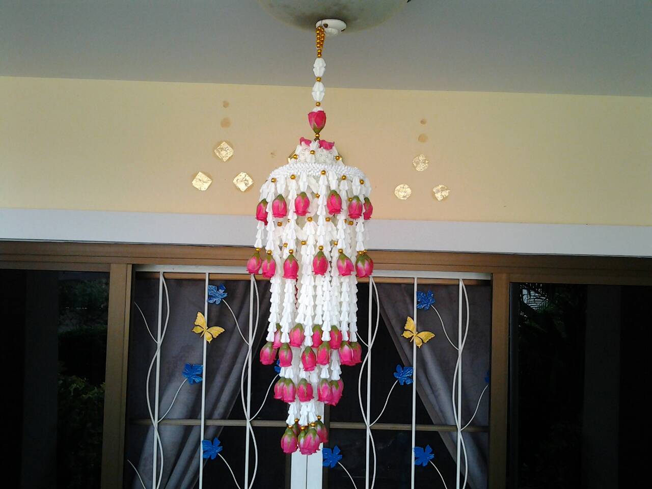 โคมแขวนระย้าดอกรักรอบ 5 ชั้น