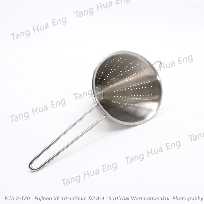 กระชอนสเตนเลสทรงกรวย 20 ซม. MP-658