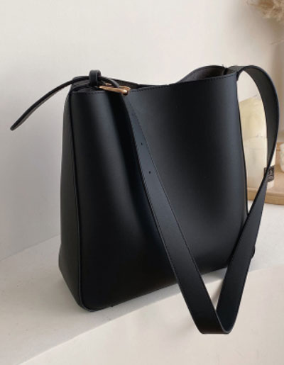 สินค้าพรีออเดอร์ กระเป๋าแฟชั่นสวยหรู มี 5 สี รหัส PO-BAG-037