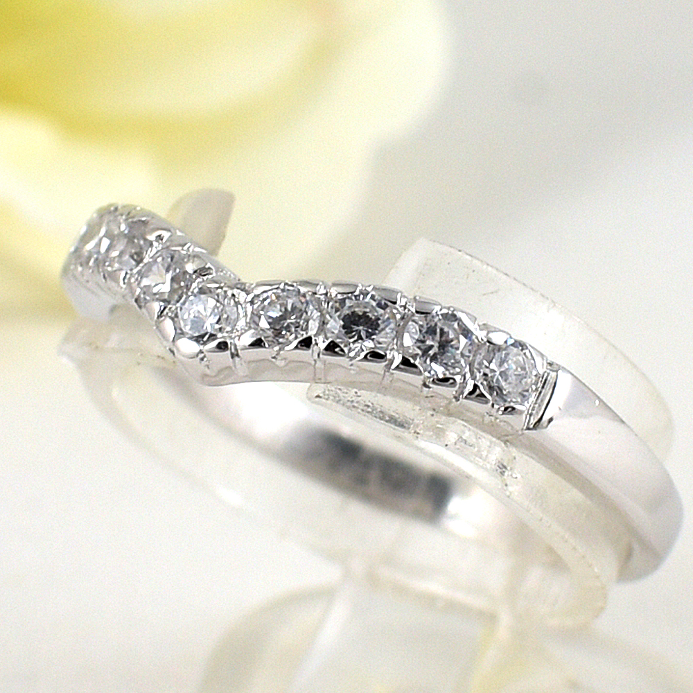 แหวนเงินแท้ราคาถูกชุบทองคำขาว เพชรCZแท้ 0.27 กะรัต งานประณีตสวยงาม สั่งผลิตค่ะ