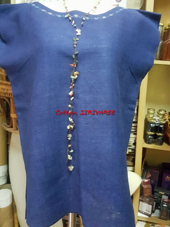 SIRIVAREE,SIVA Thai Cotton 100%, Polo shirt and hand embroidery By Cotton SIRIVAREE Top Thai Brand White, black ,blue ,the sugar L,XL