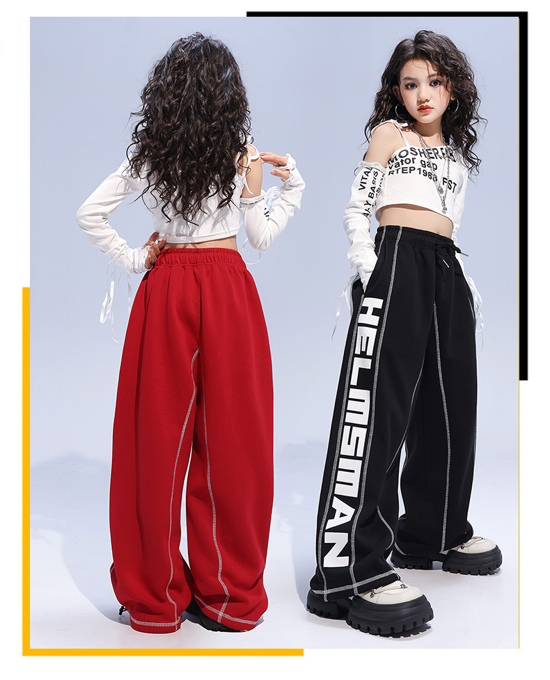 ชุดเต้น เซ็ตเสื้อปาดไหล่ พร้อมปลอกแขน โทนลายสก๊อต ดำแดง