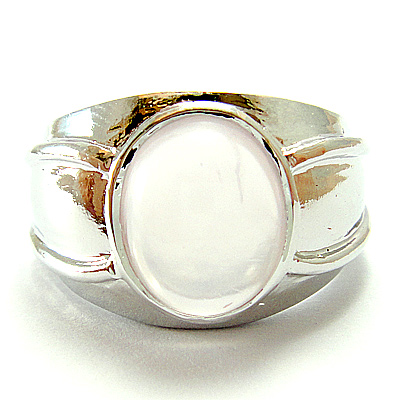 แหวนเงินแท้ราคาถูกชุบทองคำขาว พลอยแท้โรสควอทซ์ 4.75 กะรัต งานประณีตสวยงาม สั่งผลิตค่ะ