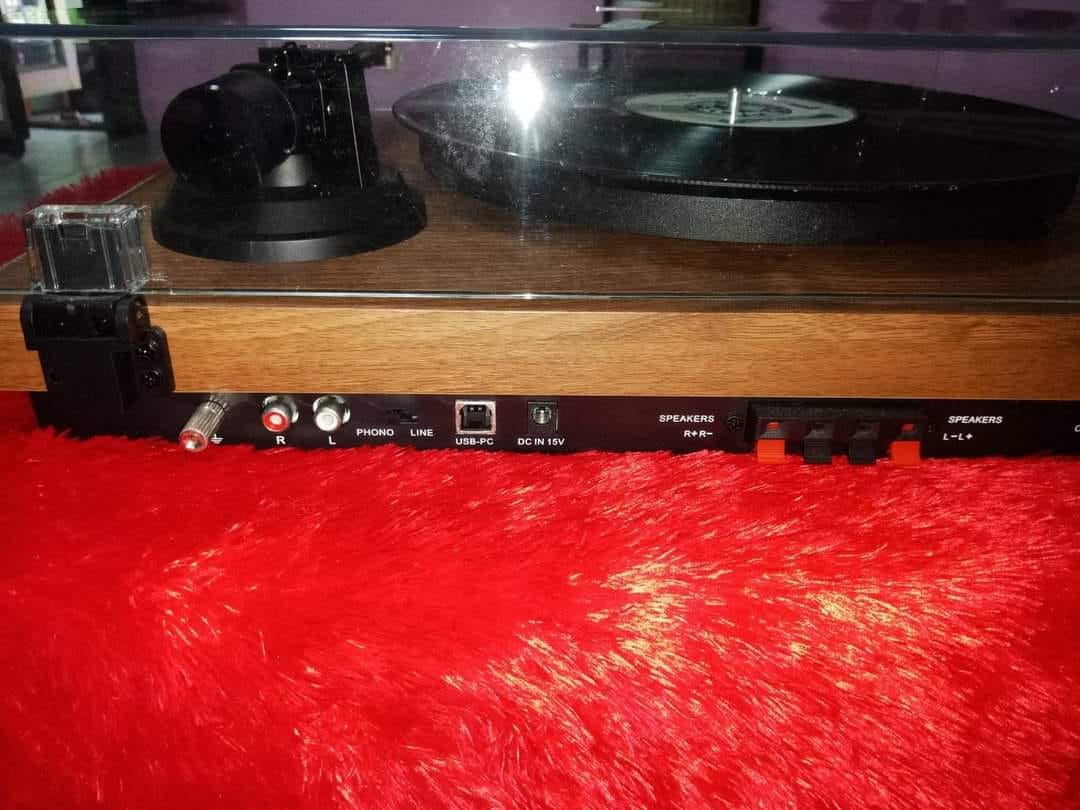 Turn Table Gadhouse Henry
