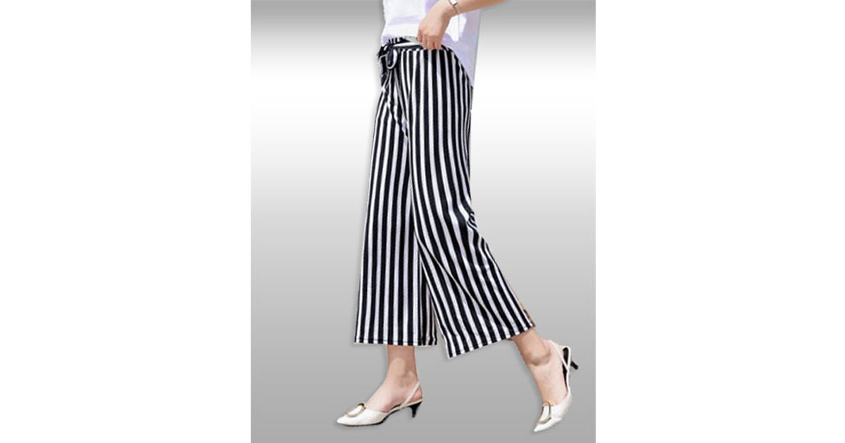 กางเกงแฟชั่นแต่งลายริ้วขาวดำน่ารัก รหัส2230