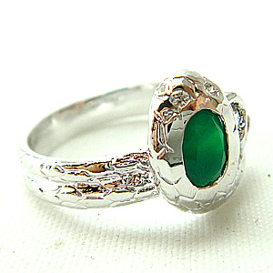 แหวนเงินแท้ราคาถูกชุบทองคำขาว พลอยแท้กรีนอะเกท 0.45 กะรัต เพชรCZ 0.014 กะรัต งานประณีตสวยงาม สั่งผลิตค่ะ