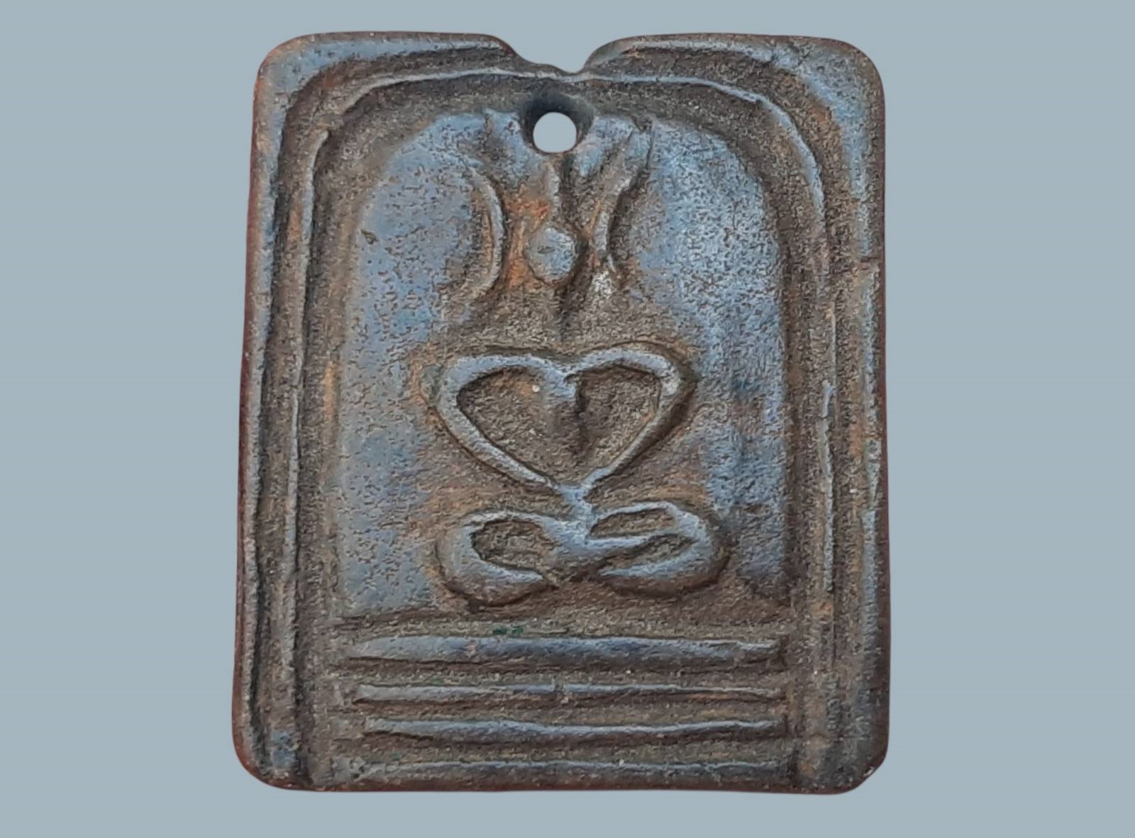 หลวงปู่บุญ วัดกลางบางแก้ว จ.นครปฐม กะลาแกะ พิมพ์พระพุทธ หลังจาร สร้างตั้งแต่ปี 2462 เป็นต้นมา