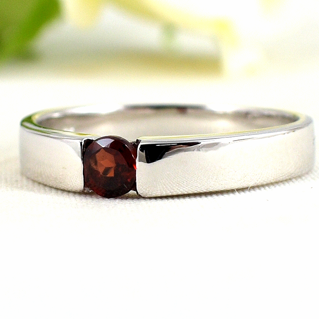 แหวนเงินแท้ราคาถูกชุบทองคำขาว โกเมนแท้ 0.35 กะรัต งานประณีตสวยงาม สั่งผลิตค่ะ