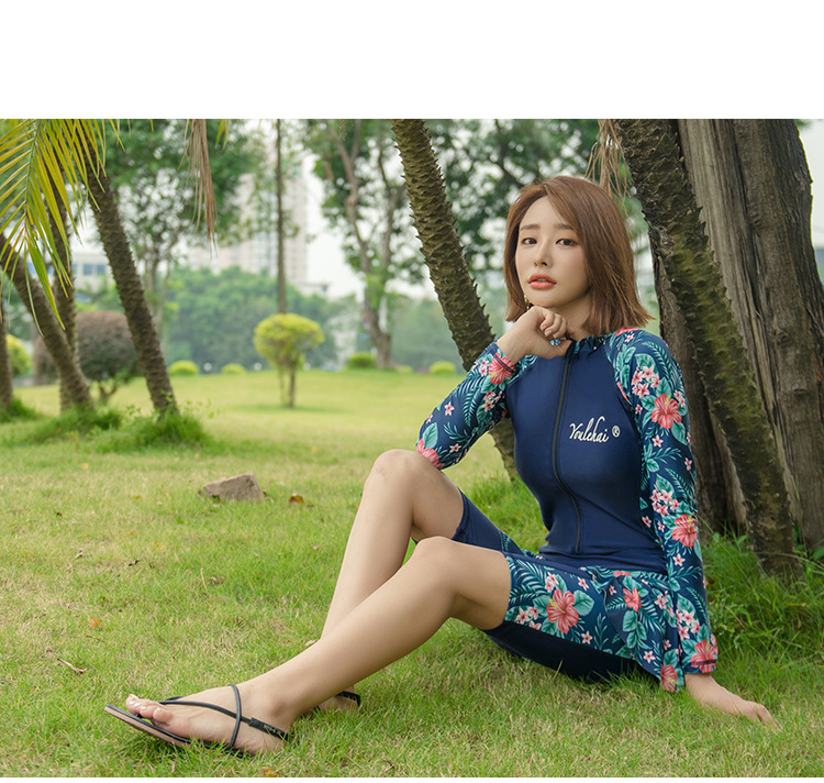 ชุดว่ายน้ำแขนยาว กันuv ไซส์ 2xl เซต 3 ชิ้น บราอก 32-38 ชุดบอดีสูทอก 32-38 เอว 30-36 สะโพก 38-46 ยาว 36 นิ้ว กระโปรงเอว 30-36 สะโพกฟรี ยาว 12 นิ้วค่ะ ผ้าดี งานสวย คุ้มมากค่ะ