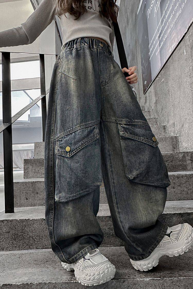 พร้อมส่ง กางเกงยีนส์เด็ก คาร์โก้ แต่งกระเป๋า สไตล์ Y2K