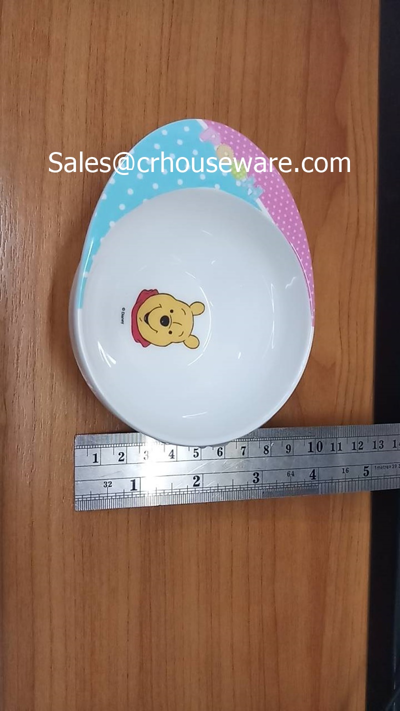 ชามมีปีกรูปหมวก 3.5 นิ้ว ลาย Poo Blue Sport White