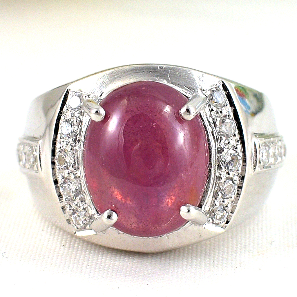 แหวนเงินแท้ราคาถูกชุบทองคำขาว พลอยแท้ทับทิม 8.0 กะรัต เพชรCZ 0.54 กะรัต งานประณีตสวยงาม สั่งผลิตค่ะ