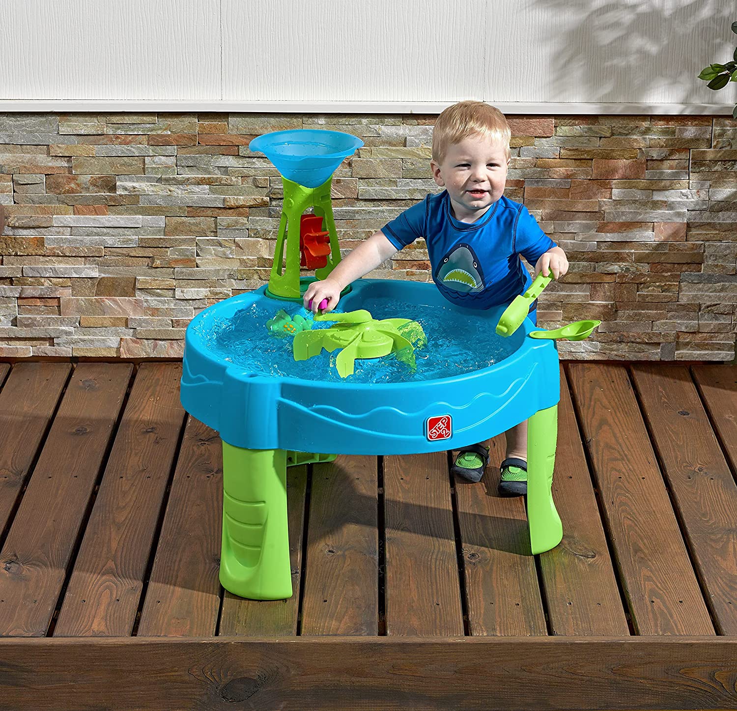 โต๊ะน้ำ Step2 Duck Dive Kids Water Table with Water Tower