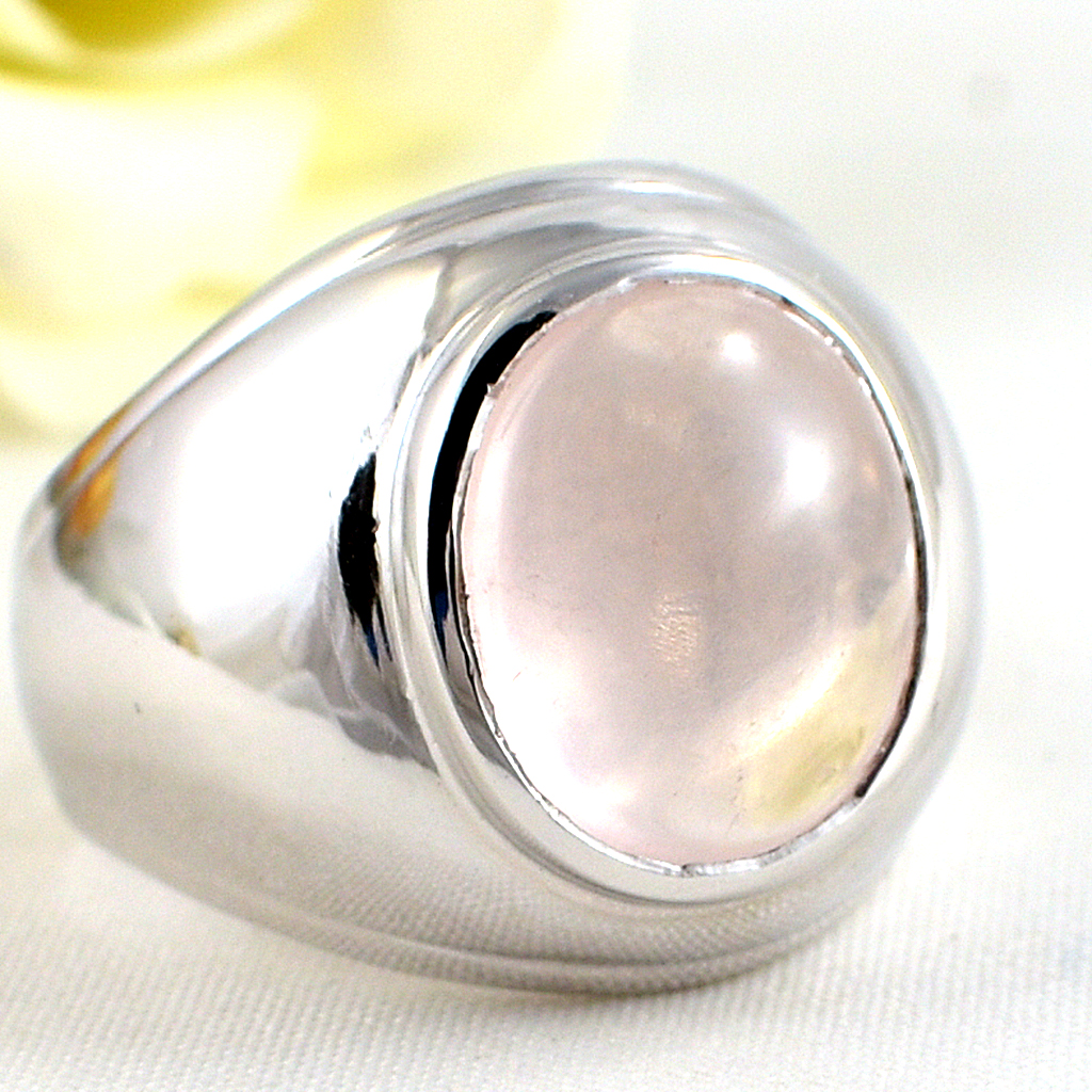 แหวนเงินแท้ราคาถูกชุบทองคำขาว พลอยแท้โรสควอทซ์ 7.80 กะรัต งานประณีตสวยงาม สั่งผลิตค่ะ