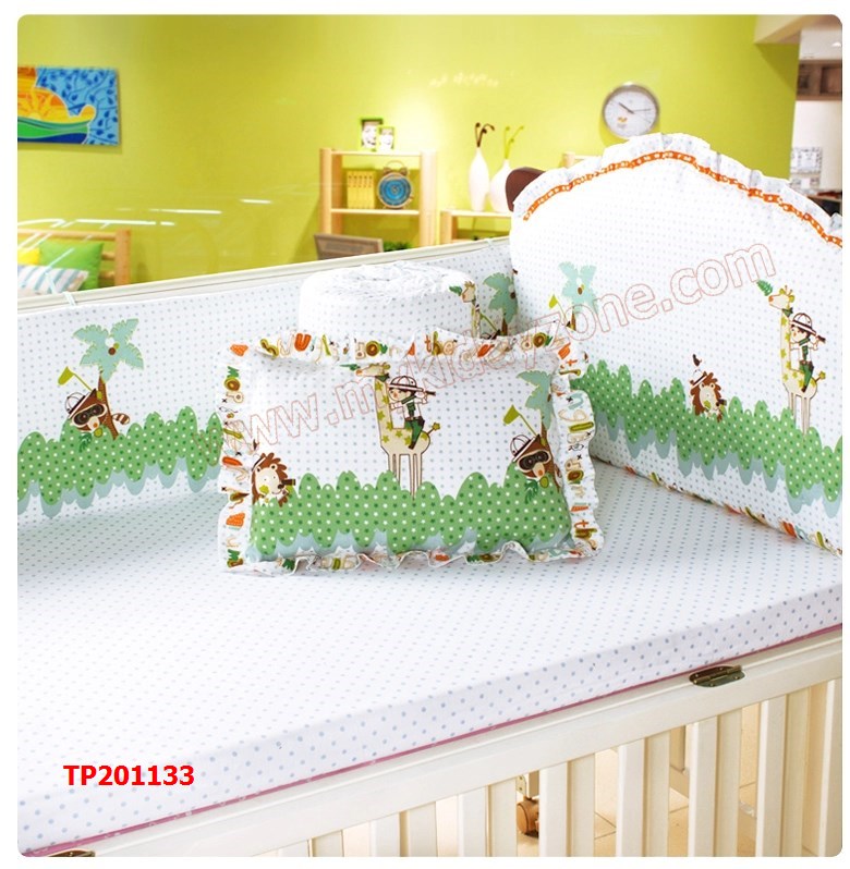 TP201125 ชุดเบาะกันกระแทกผ้าปูนอน 6ชิ้น ลาย Miracle Zoo สีขาว