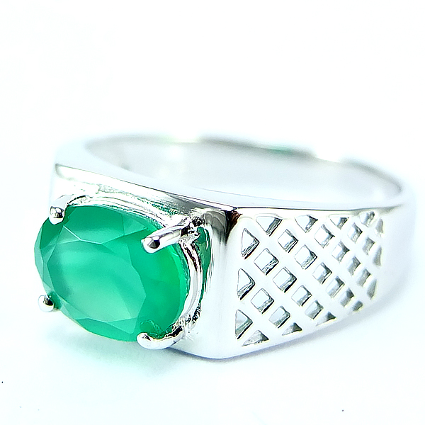 แหวนเงินแท้ราคาถูกชุบทองคำขาว พลอยแท้กรีนอะเกท 2.25 กะรัต งานประณีตสวยงาม สั่งผลิตค่ะ