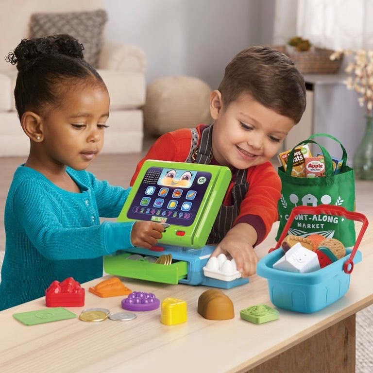 LeapFrog Count Along Cash Register Deluxe With Role-Play Accessories