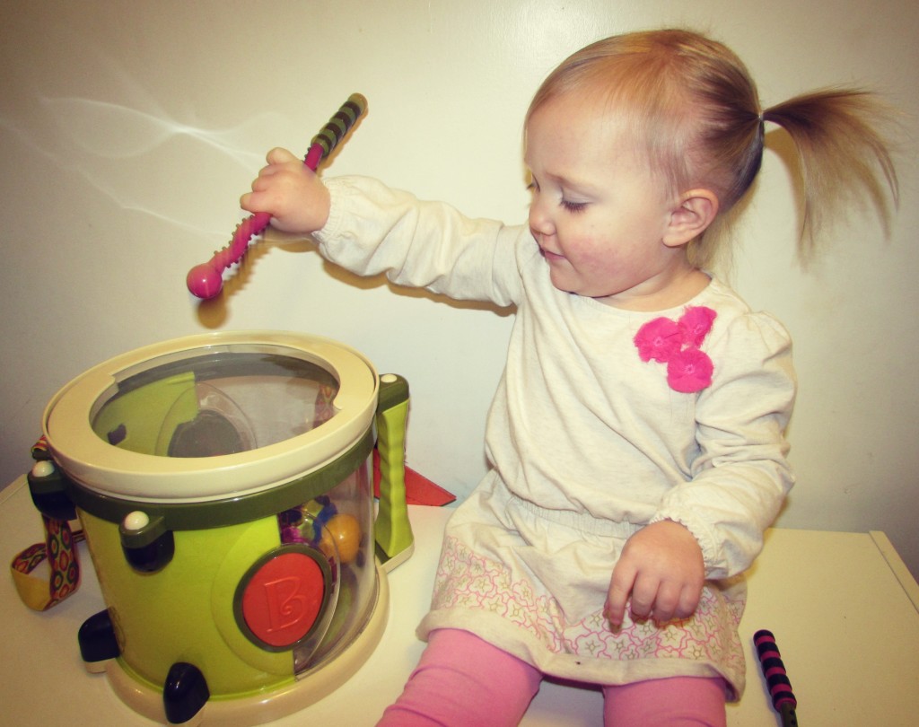 เครื่องอุปกรณ์ดนตรี B. Parum Pum Pum drum