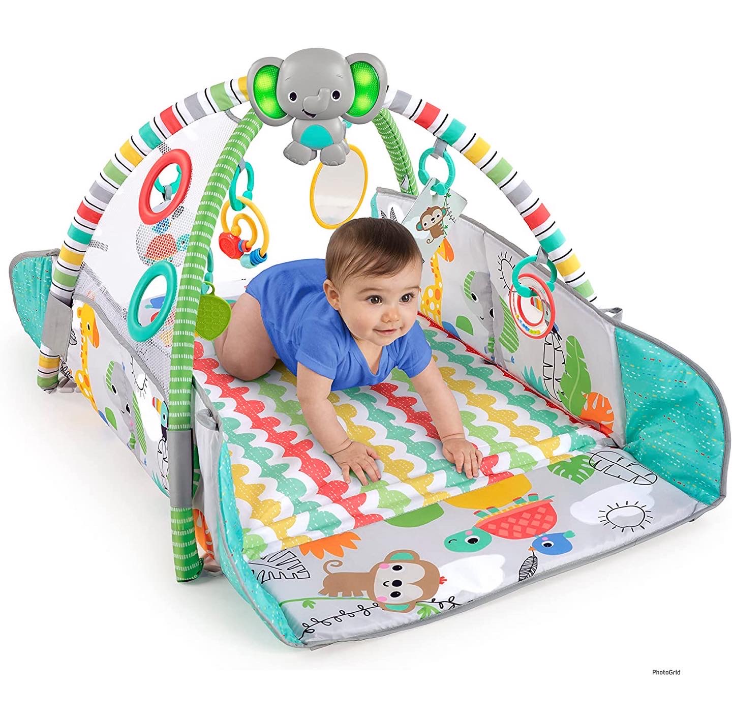แผ่นรองนอนขนาดใหญ่ Bright Starts 5-in-1 Your Way Ball Play - Jumbo Play Mat Converts to Ball Pit Baby Gym, Newborn to Toddler - Totally Tropical (Green)