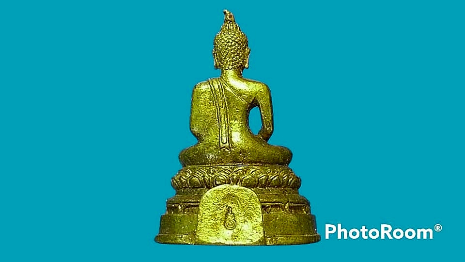 รูปเหมือนหล่อ พระพุทธสิหิงค์ หลวงปู่โทน วัดเขาน้อยคีรีวัน จ.ชลบุรี