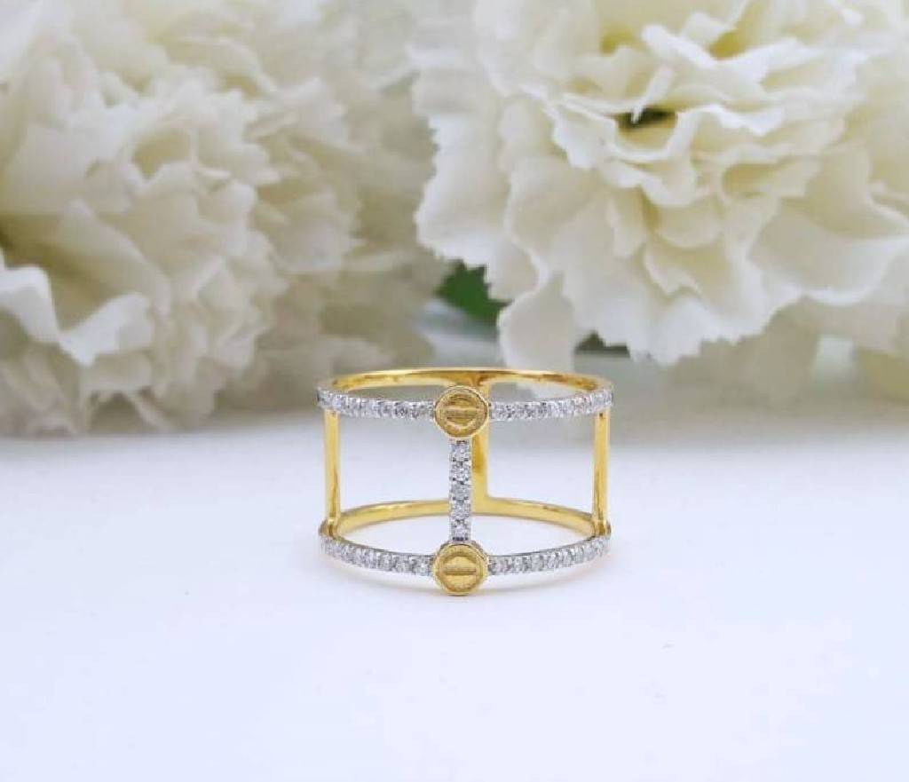 สั่งผลิตเพชรเบลเยี่ยมคัท แหวนแต่งงาน แหวนหมั้น ใส่เที่ยว ออกงาน แหวนทองคำ 18K เพชรแท้ 0.27 กะรัต 3.00 กรัม น้ำ 99 ราคาถูกมาก มีใบรับประกันค่ะ
