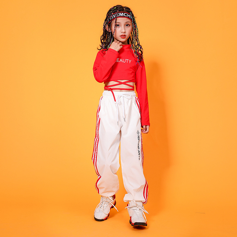 ชุดเต้น ฮิปฮอป สีแดง ลายอักษร XOXO / ชุดผู้หญิง สีขาว-แดง