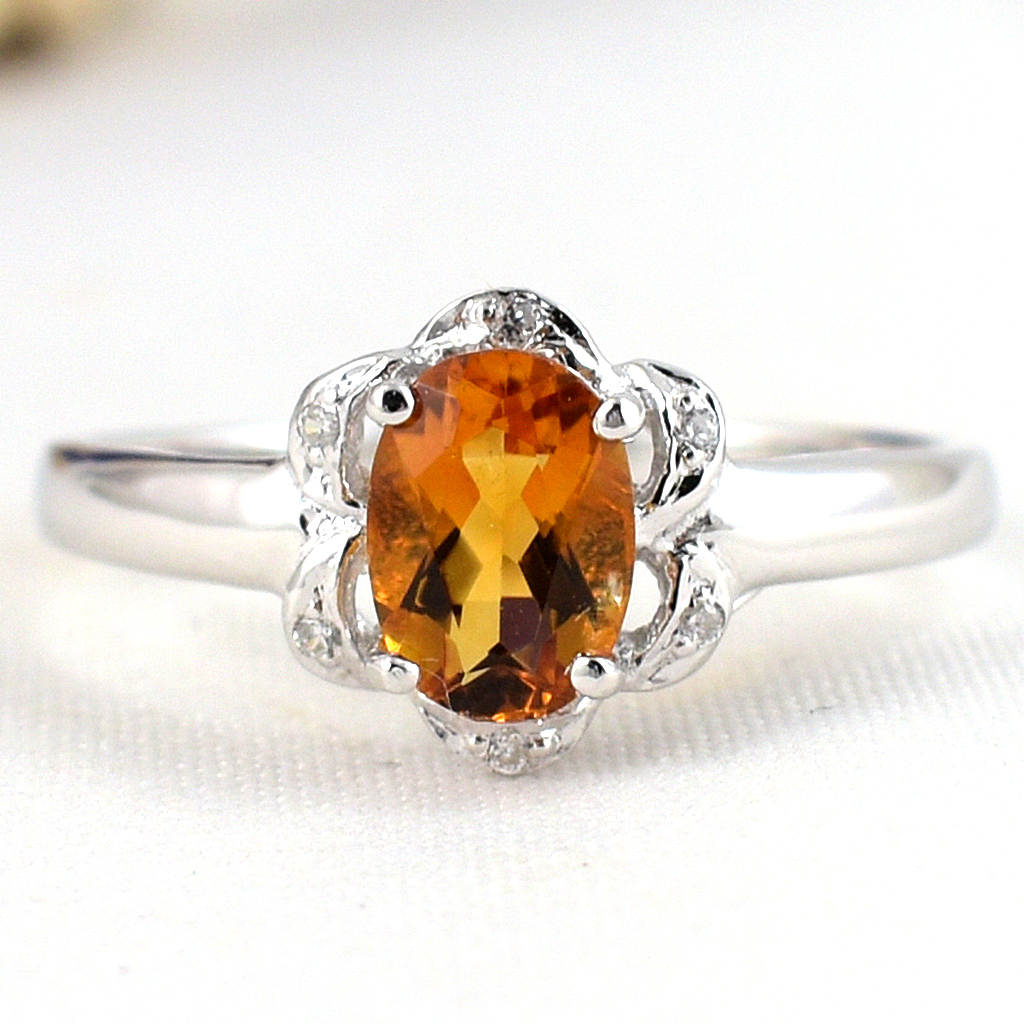 แหวนเงินแท้ราคาถูกชุบทองคำขาว ซิทรินแท้ 0.95 กะรัต เพชรCZ 0.06 กะรัต งานประณีตสวยงาม สั่งผลิตค่ะ