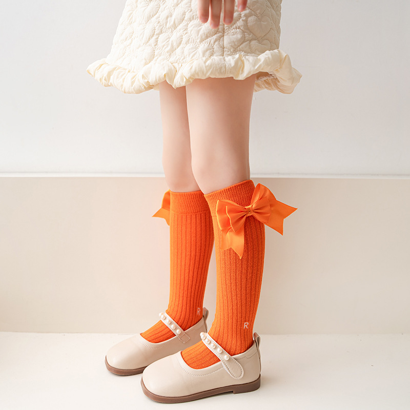 พร้อมส่ง ถุงเท้ายาว ตกแต่งด้วยดาว ปักเพชรเงิน สายห้อย