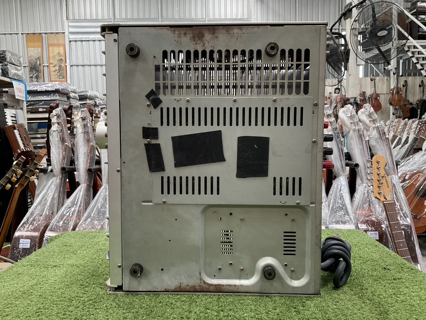 เครื่องขยายเสียง Victor : A-X55