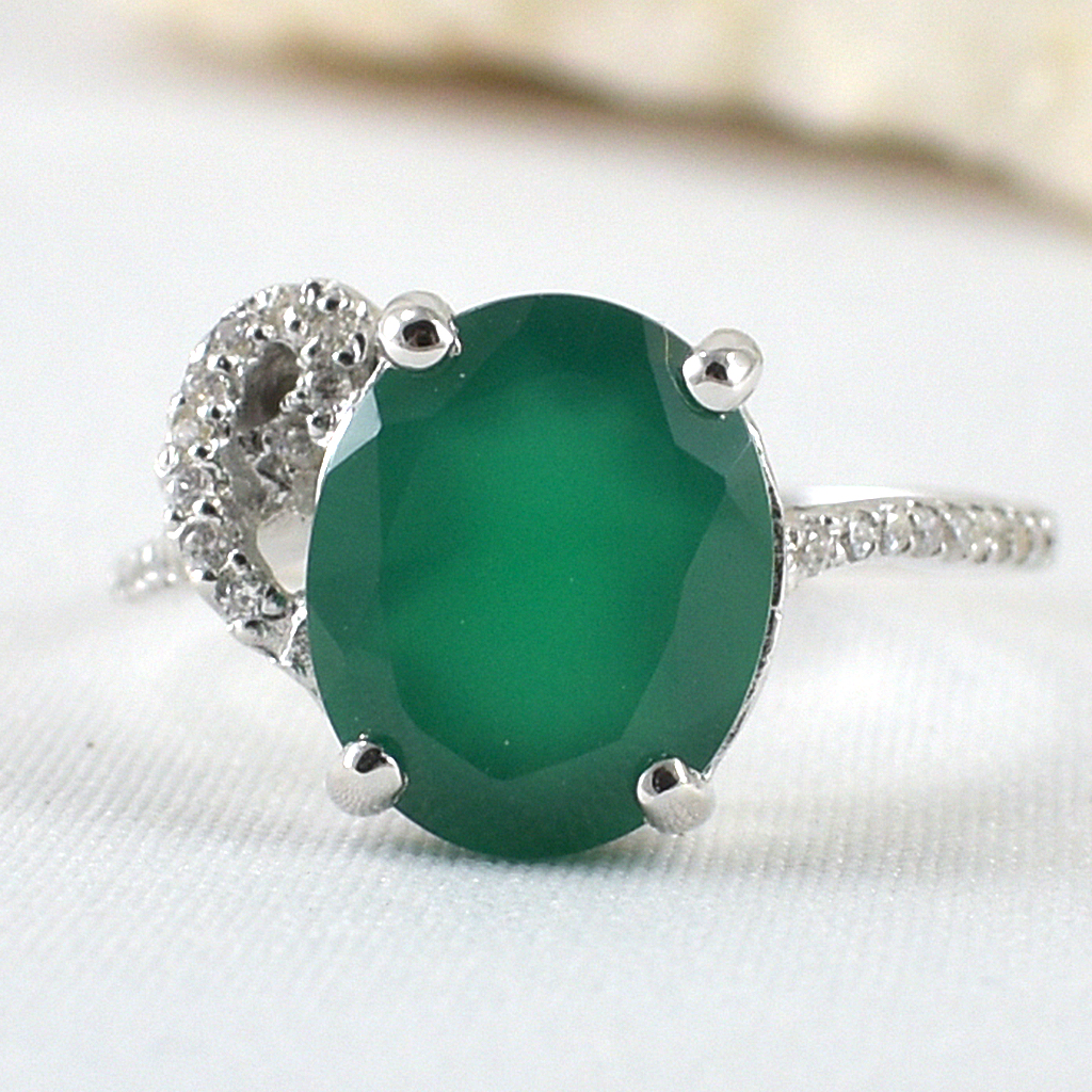 แหวนเงินแท้ราคาถูกชุบทองคำขาว พลอยแท้กรีนอะเกท 3.55 กะรัต เพชรCZ 0.182 กะรัต งานประณีตสวยงาม สั่งผลิตค่ะ