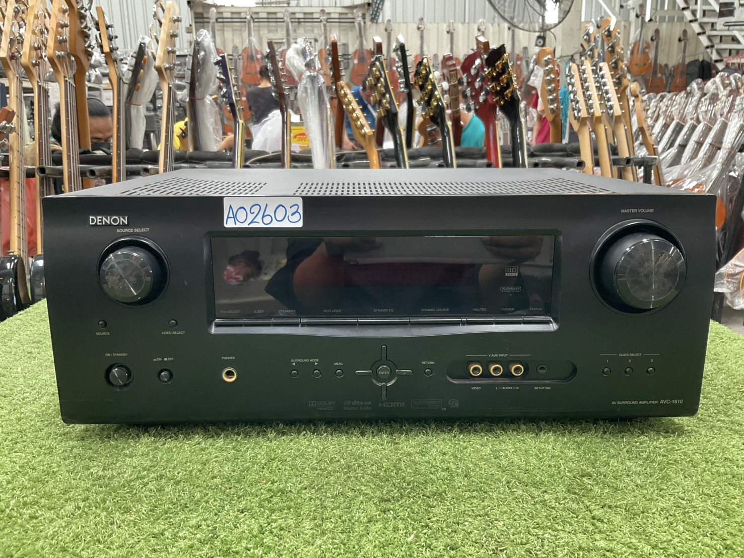 เครื่องขยายเสียง DENON : AVC-1610