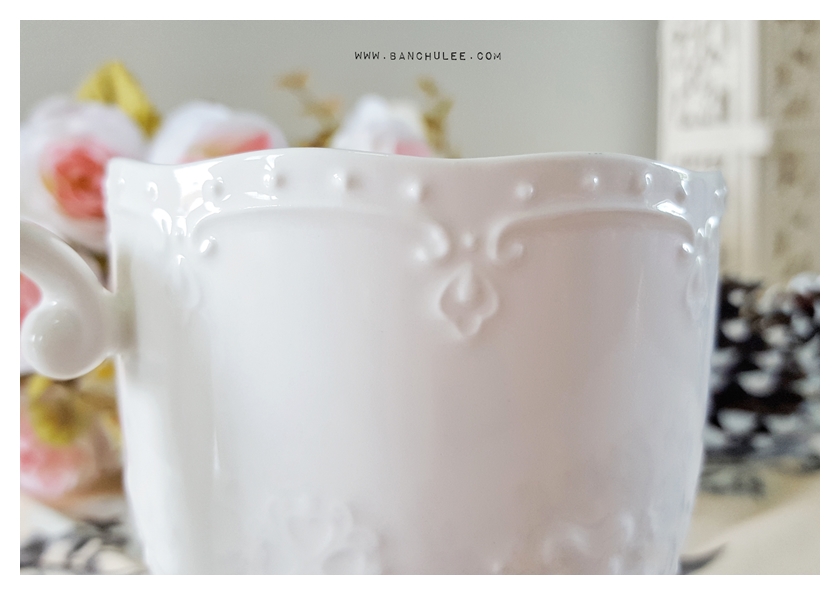 White Ceramic Mug แก้วเซรามิค สีขาว