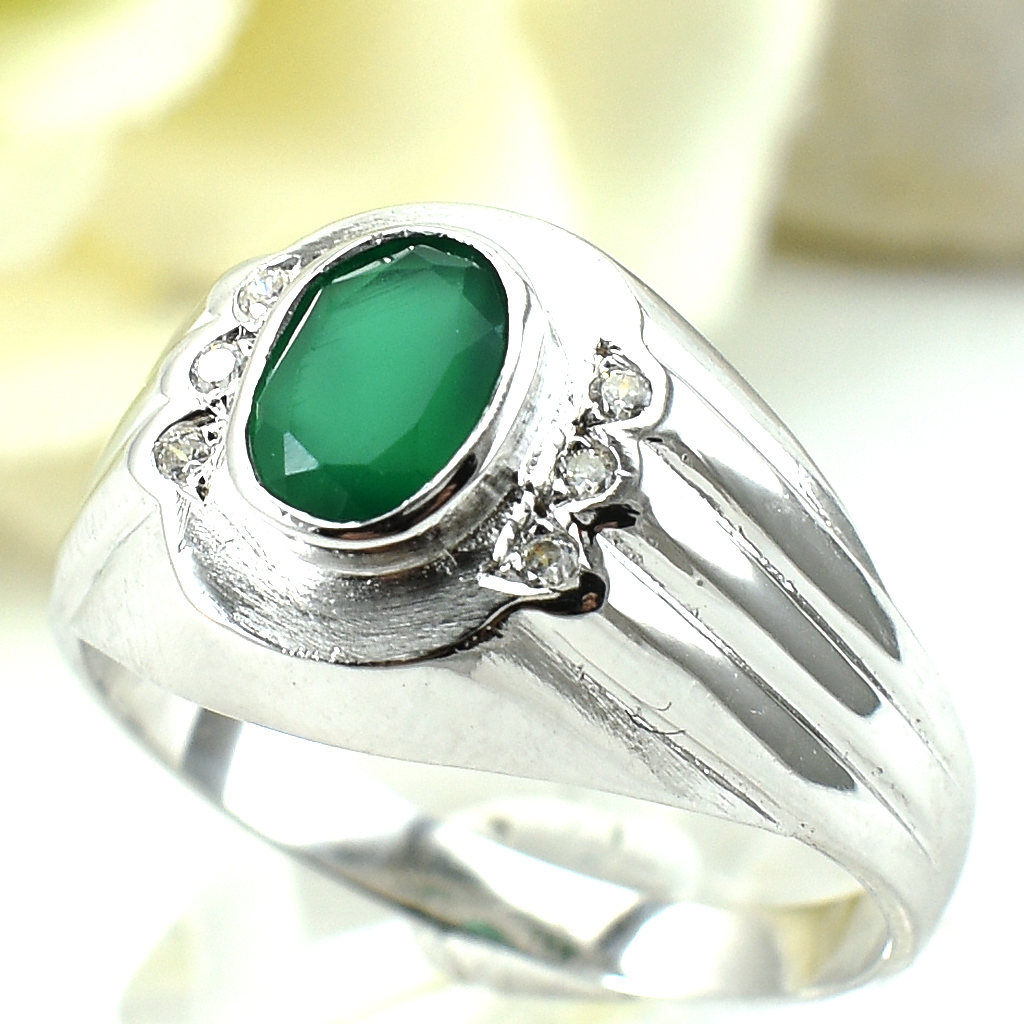 แหวนเงินแท้ราคาถูกชุบทองคำขาว พลอยแท้กรีนอะเกท 0.65 กะรัต เพชรCZ 0.06 กะรัต งานประณีตสวยงาม สั่งผลิตค่ะ