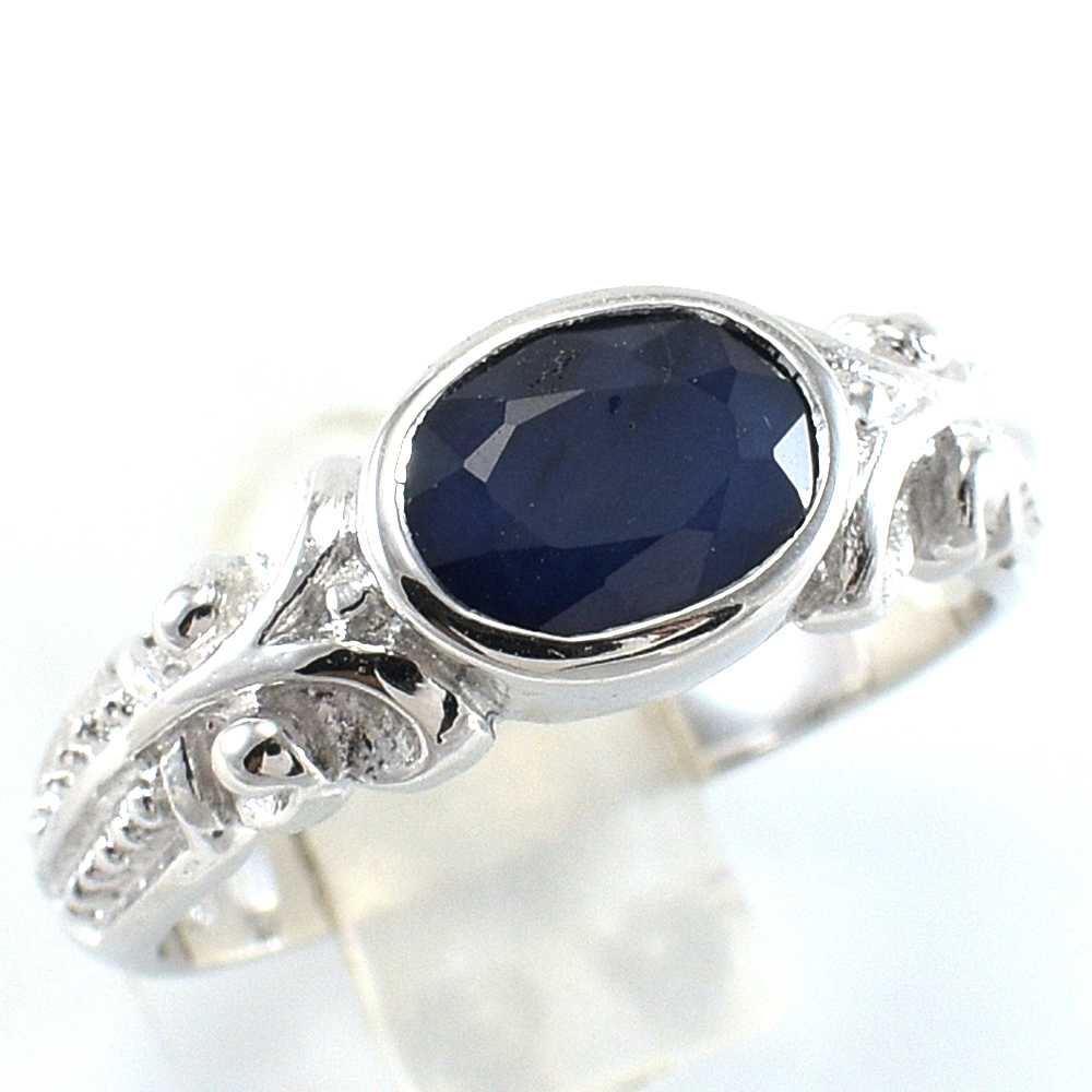 แหวนเงินแท้ราคาถูกชุบทองคำขาว ไพลินแท้ 1.60 กะรัต งานประณีตสวยงาม สั่งผลิตค่ะ